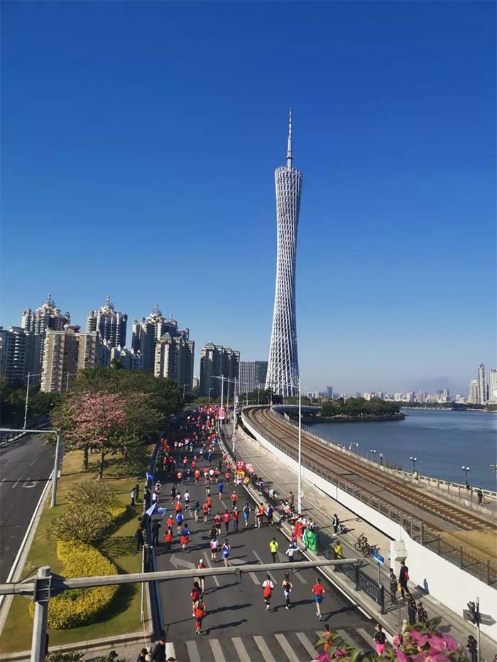 鋁型材定制開(kāi)模